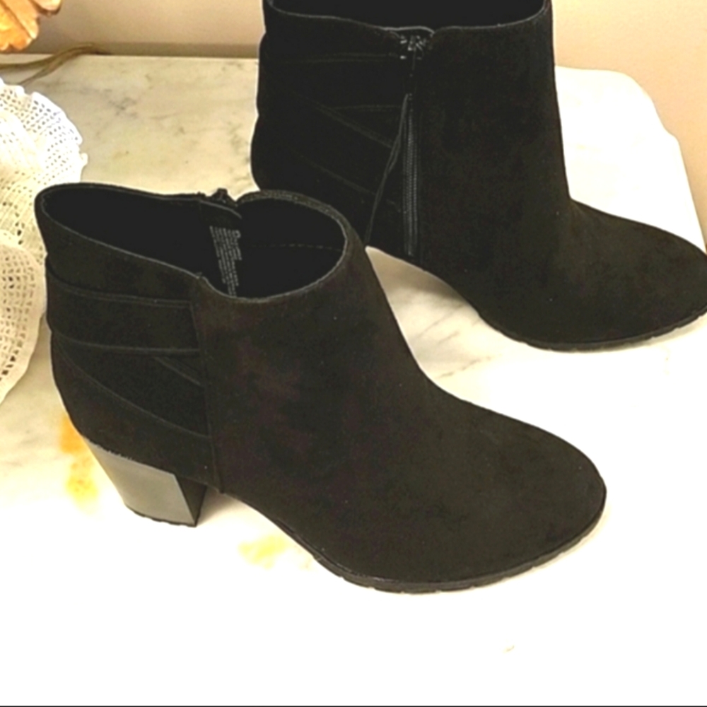 A New Day Women's Water Repellent Ankle Boots Black Size 9.5